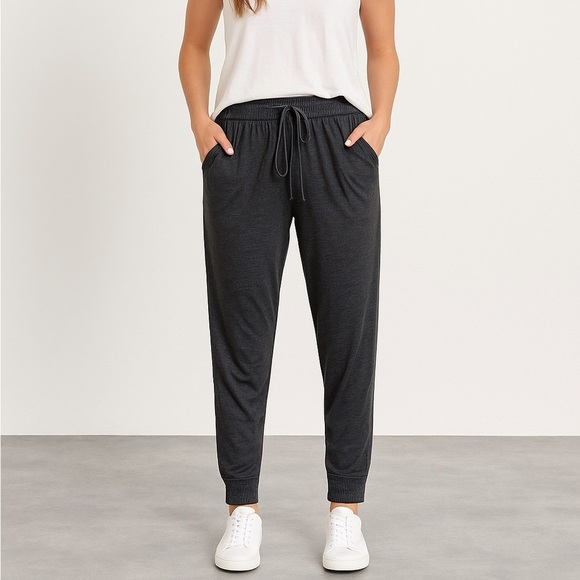 Free People Movement Size XS Dark Grey/Black High-Waisted Jogger Sweatpants. - Picture 1 of 6